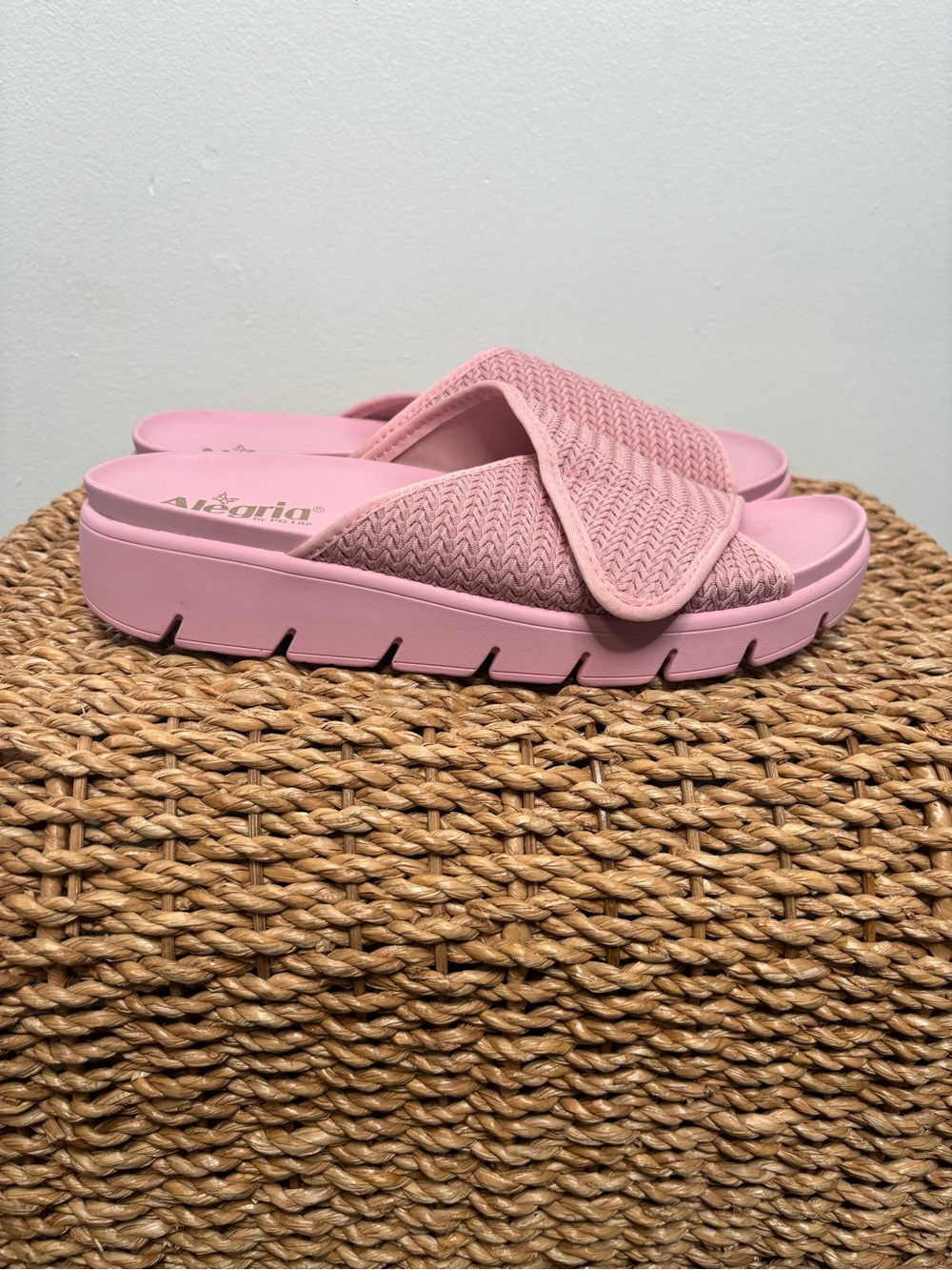 Alegria Airie Braided Blush Sandal Pink EU 41